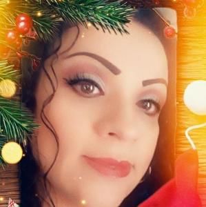 Meet your Posher, Diana